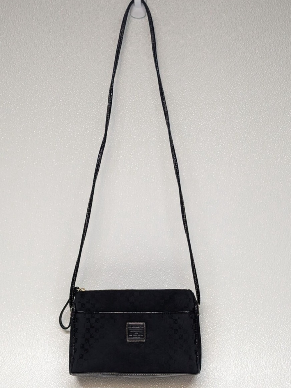 Vintage 1990s Liz Claiborne Black Crossbody Bag with Subtle Pattern